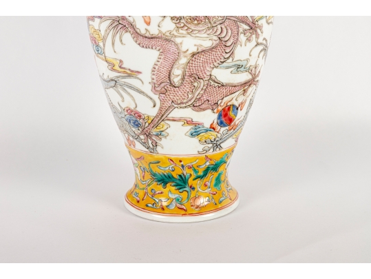 Reproduction Qianlong Rose Famille Porcelain Vase