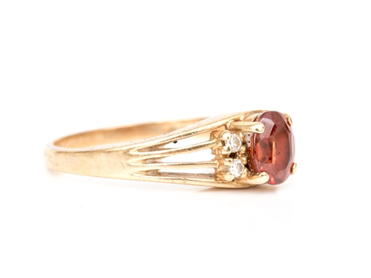 14k Yellow Gold Garnet And Diamond Ring, App. 0.04 TCW In Diamonds, Size 6