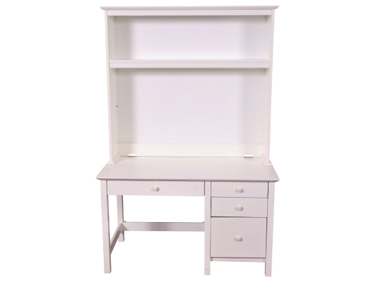 Vermont Tubbs White Desk With 2 Shelf Hutch 2nd Shelf Not Shown