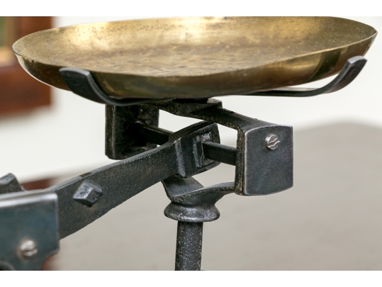 Antique Painted Cast Iron Scale