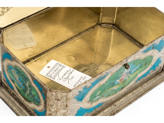 Interesting Table Top Lot