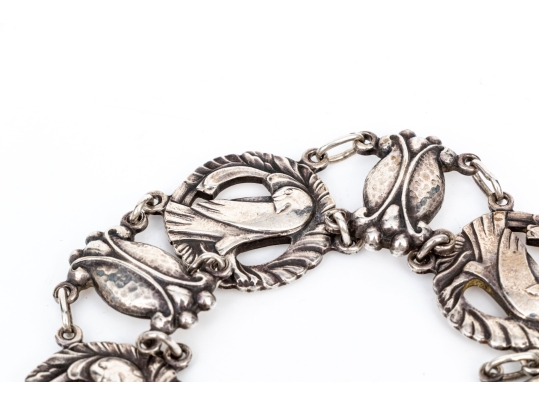 Sterling Silver Vintage Alternating Dove And Bud Motif Link Bracelet