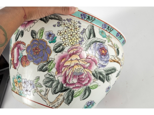 Large Chinese Famille Rose Porcelain Fish Bowl Planter