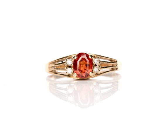 14k Yellow Gold Garnet And Diamond Ring, App. 0.04 TCW In Diamonds, Size 6