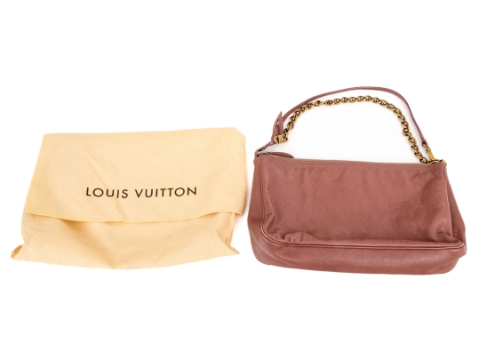 Louis Vuitton Rose Cuir Boudoir Pochette, With Dust Bag