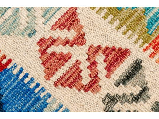 Hand Woven Wool Kilim Accent Carpet, 6'-9