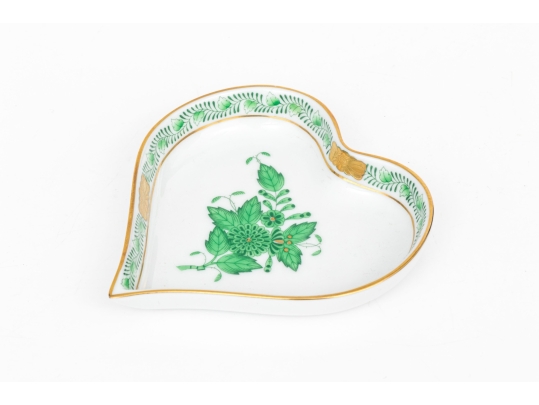 Herend Hungary Hand-Painted Porcelain Heart Shaped Trinket Dish, Green Chinese Bouquet Pattern
