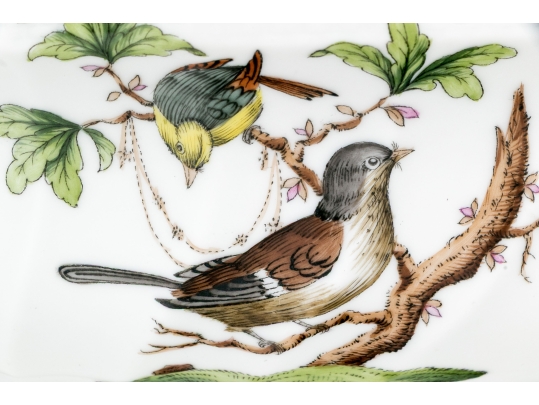 Exceptional Large Herend Hand-Painted 12 1/2