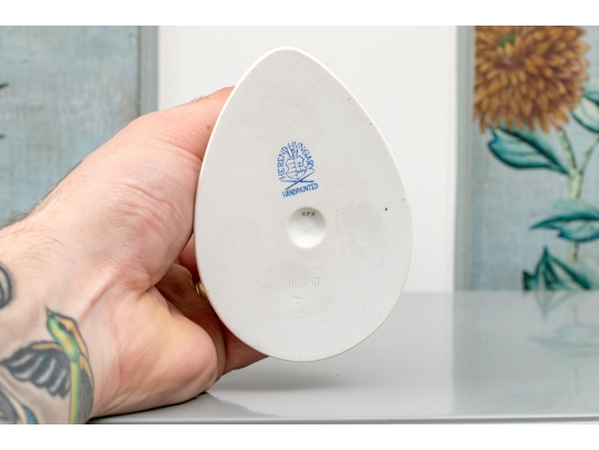 Herend Hungary Hand-Painted Porcelain Goose With Golden Egg, Green Fishnet Pattern, 7 1/2