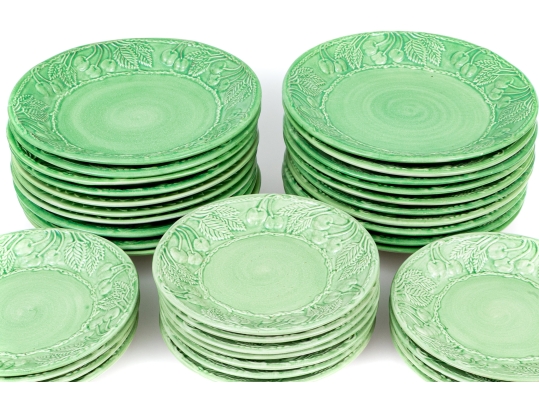 Fioriware Green Foliate Moulded Ceramic Plates