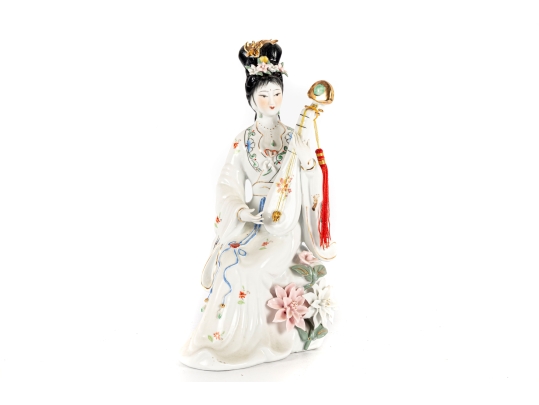 Vintage Chinese Porcelain Guanyin Figure With Pipa