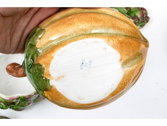 Fourteen Italian Hand-painted Naturalistic Vegetable Form Lidded Bowls Including Vietri