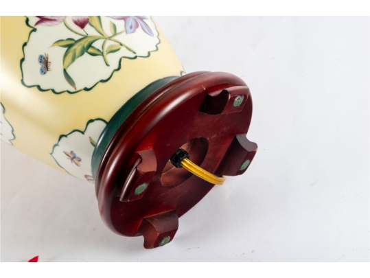 Decorative Porcelain Table Lamp With Floral Motif