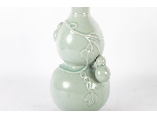 Chinese Celadon Double Gourd Porcelain Bottle