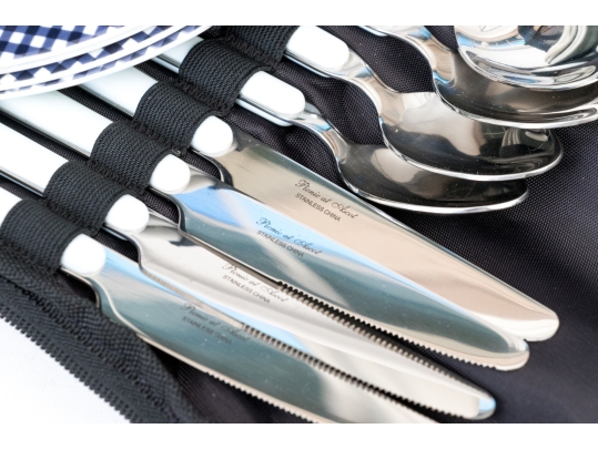 Picnic Set In Backpack