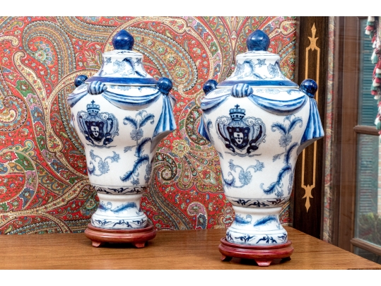 Pair Of Decorative Chinese Export Armorial Lidded Urns