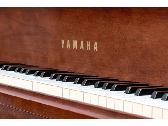 Yamaha G2 Baby Grand Piano