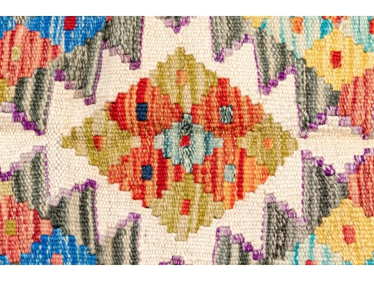 Hand Woven Wool Kilim Accent Carpet, 6'-9