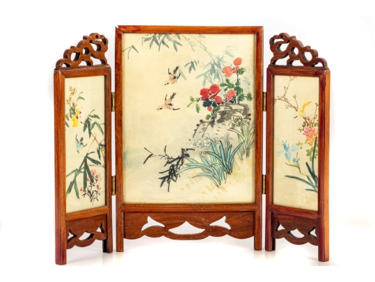 Miniature Chinese Hand-Painted Silk Folding Table Screen