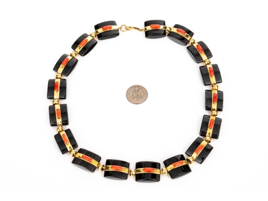 18k Yellow Gold Beautiful Chunky Square Black Onyx Pillow Link And Coral Set Necklace