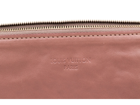 Louis Vuitton Rose Cuir Boudoir Pochette, With Dust Bag