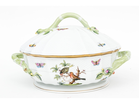 Herend Hungary Hand-Painted Porcelain Lidded Tureen, Rothschild Bird (RO) Pattern