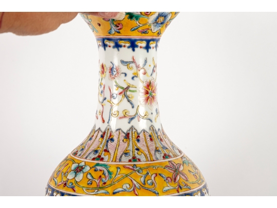 Reproduction Qianlong Rose Famille Porcelain Vase