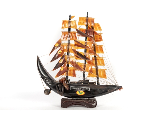 Chinese Horn Carving Craft Ship