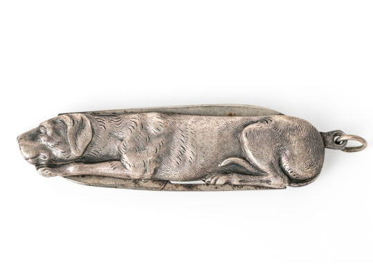 Fabulous Vintage Lying Hound Dog Motif Pocket Knife