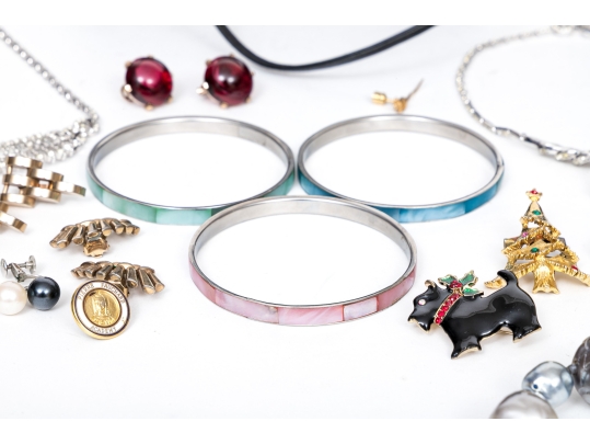 Lot Of Vintage Goods Including Two Leather Purses, Plus Assorted Costume Jewelry
