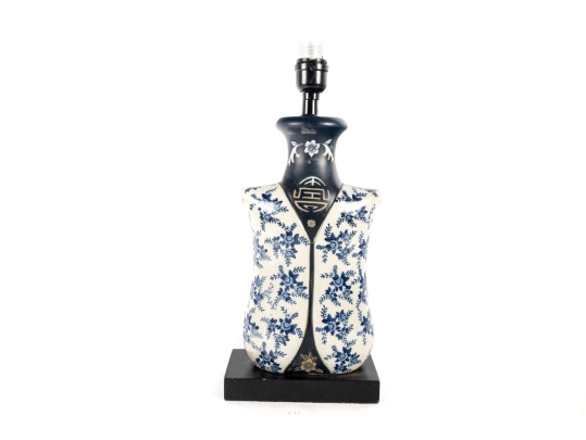 Chinese Blue And White Porcelain Table Lamp