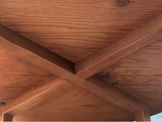 Mid Century Round Coffee Table