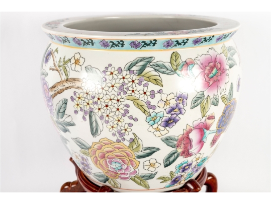 Mid-20th Century Chinese Famille Rose Porcelain Fish Bowl With Wooden Stand