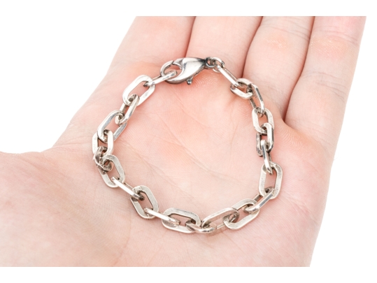 Tiffany & Co. Sterling Silver Stylish Oval Link Bracelet