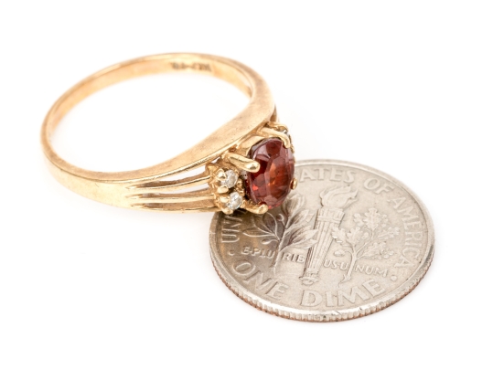 14k Yellow Gold Garnet And Diamond Ring, App. 0.04 TCW In Diamonds, Size 6