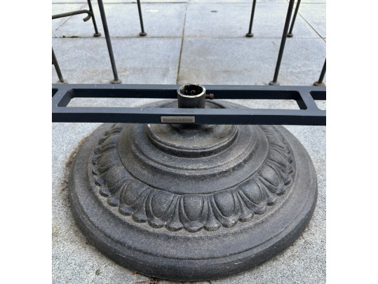 Outdoor Patio Umbrella Stand 