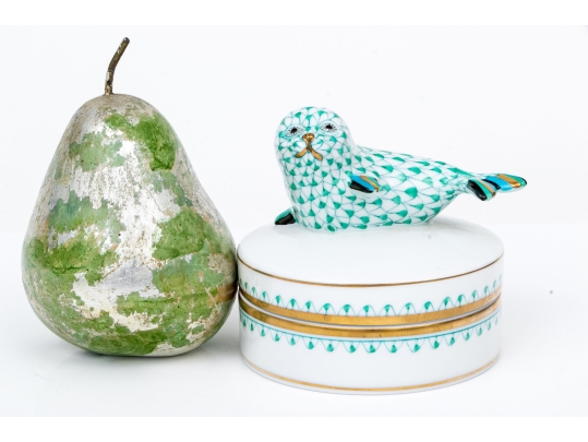 Herend Hungary Hand-Painted Porcelain Seal Box, Green Fishnet Pattern, First Edition