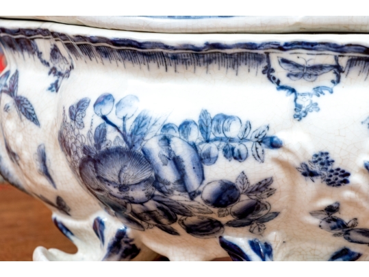 Decorative Twin Handled And Footed Vegetable Tureen With Lid