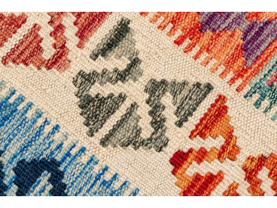 Hand Woven Wool Kilim Accent Carpet, 6'-9