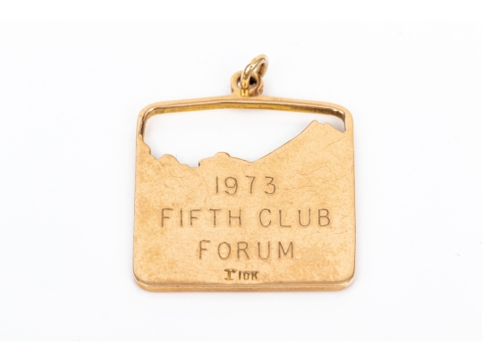 10k Yellow Gold Vintage Cable Car And Golden Gate Bridge Charm