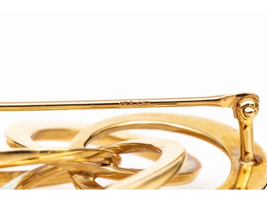 14k Yellow Gold Lovely Vintage Intertwined Quatrefoil Knot Brooch