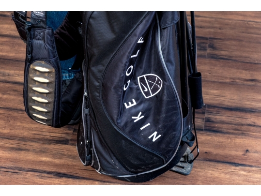 Set Of Fifteen Mizuno Golf Clubs With Nike Golf Bag