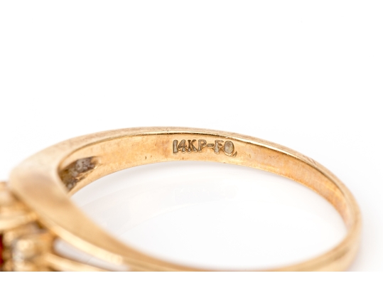 14k Yellow Gold Garnet And Diamond Ring, App. 0.04 TCW In Diamonds, Size 6