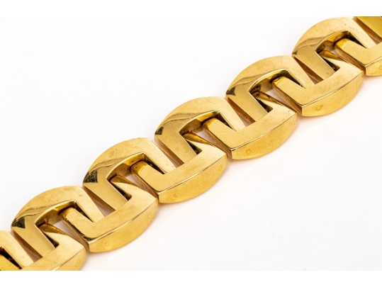 18k Yellow Gold Striking Chunky Opposing 