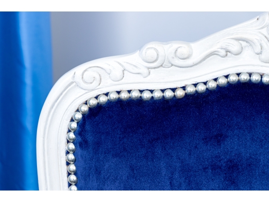 Chic Louis XV Style Fauteuil