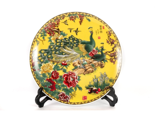 Decorative Chinese Decorative Porcelain Plate With Peacock Motif