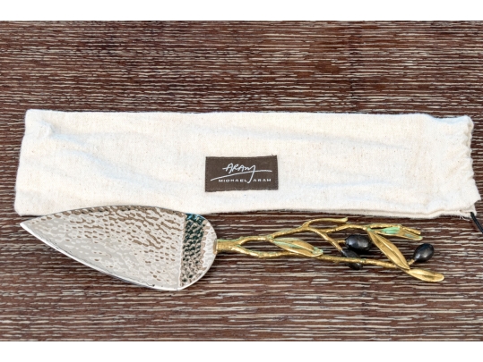 Fabulous Michael Aram Hand-Crafted Cake Or Pie Slice Server