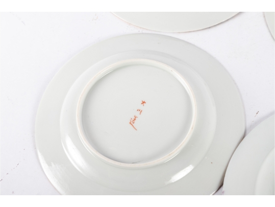 Set Of Four Hand-Painted Japanese Porcelain Plates 