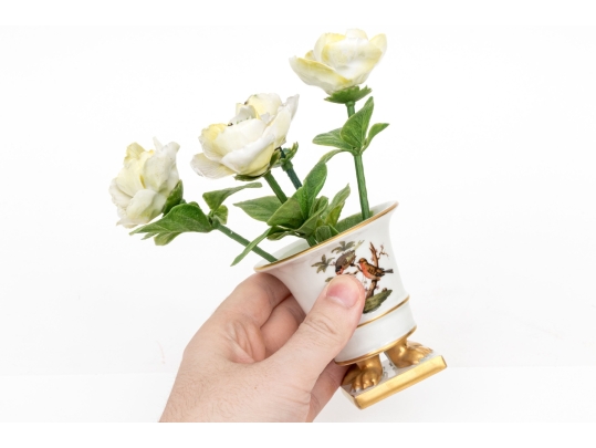 Herend Hand Painted Rothschild Bird Urn With Flowers, Rothschild Bird (RO) Pattern