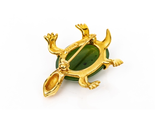 14k Yellow Gold Charming Vintage Green Nephrite Jade Turtle Motif Brooch